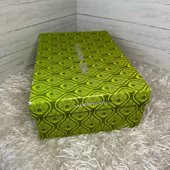 Gianni Bini Leather Strappy Studded Heels Women’s Size 11 - Picture 7 of 8